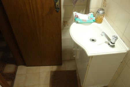 Casa à venda com 140m², 3 quartos e 2 vagasLavabo