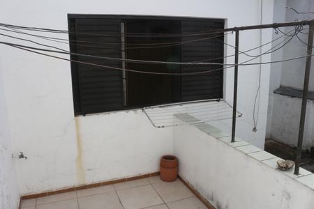 Casa à venda com 140m², 3 quartos e 2 vagasQuintal
