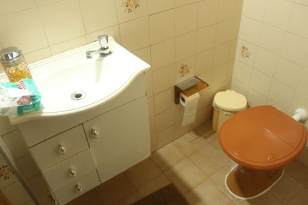 Casa à venda com 140m², 3 quartos e 2 vagasLavabo