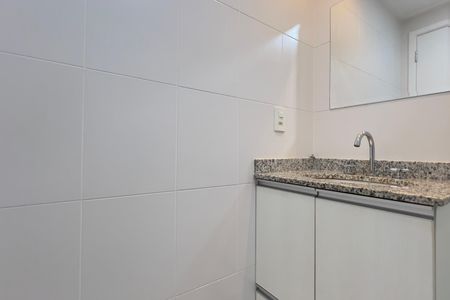 Apartamento à venda com 68m², 2 quartos e 1 vagaBanheiro Social