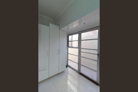 Casa à venda com 212m², 4 quartos e 2 vagasÁrea de Serviço