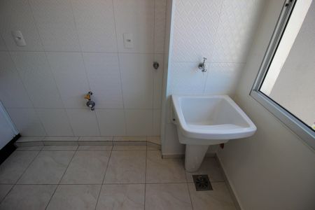 Apartamento para alugar com 60m², 2 quartos e 1 vaga Apartamento para alugar com 60m², 2 quartos e 1 vagaÁrea de Serviço
