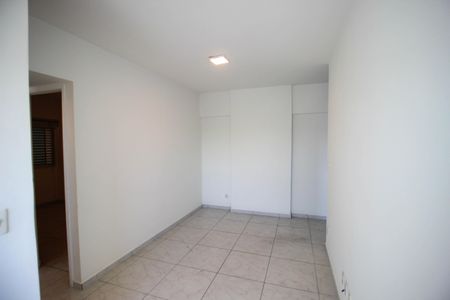 Apartamento para alugar com 60m², 2 quartos e 1 vaga Apartamento para alugar com 60m², 2 quartos e 1 vagaSala