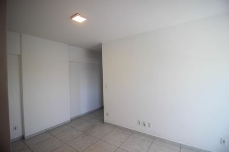 Apartamento para alugar com 60m², 2 quartos e 1 vaga Apartamento para alugar com 60m², 2 quartos e 1 vagaSala