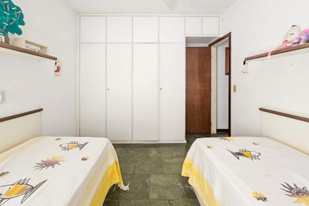 Apartamento para alugar com 120m², 3 quartos e 2 vagasQuarto 3