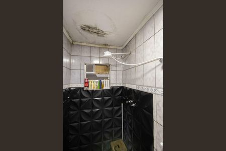 Casa à venda com 384m², 4 quartos e 1 vagaBanheiro 2