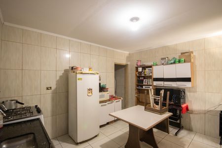 Casa à venda com 384m², 4 quartos e 1 vagaCozinha 2