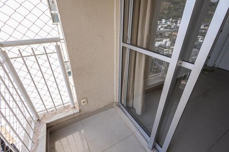 Apartamento para alugar com 74m², 2 quartos e 2 vagasVaranda da Sala