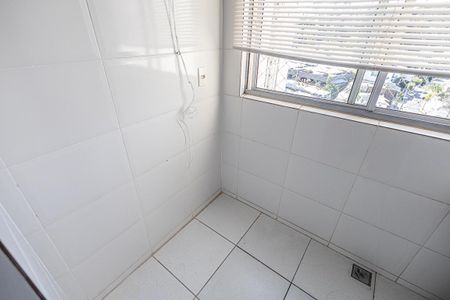 Apartamento para alugar com 74m², 2 quartos e 2 vagasÁrea de Serviço