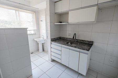 Apartamento para alugar com 74m², 2 quartos e 2 vagasCozinha