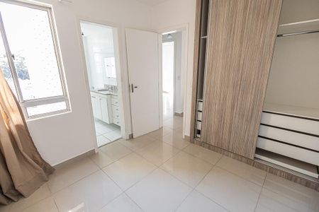 Apartamento para alugar com 74m², 2 quartos e 2 vagasSuíte