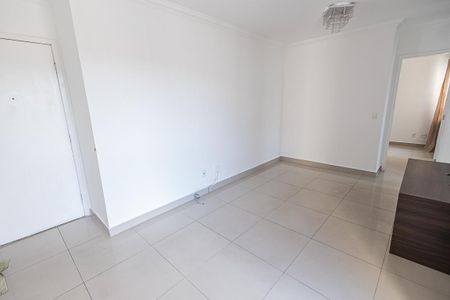 Apartamento para alugar com 74m², 2 quartos e 2 vagasSala