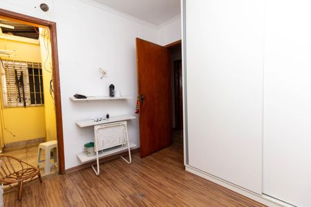Casa para alugar com 250m², 4 quartos e 4 vagas Casa para alugar com 250m², 4 quartos e 4 vagasQuarto 1