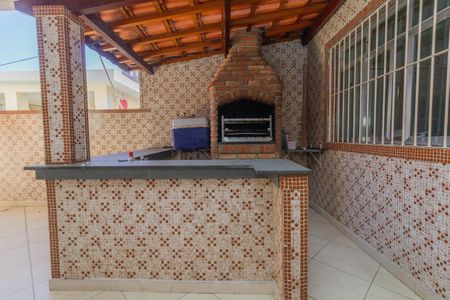 Casa para alugar com 250m², 4 quartos e 4 vagas Casa para alugar com 250m², 4 quartos e 4 vagasÁrea Externa