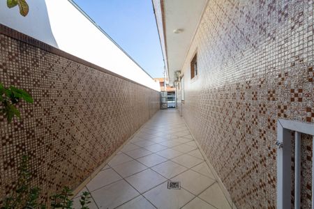 Casa para alugar com 250m², 4 quartos e 4 vagas Casa para alugar com 250m², 4 quartos e 4 vagasÁrea Externa