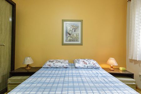 Casa para alugar com 200m², 4 quartos e 2 vagasSuíte