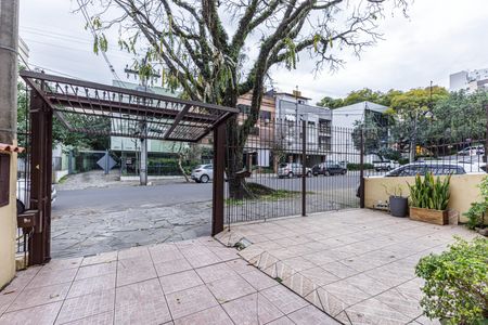 Casa para alugar com 200m², 4 quartos e 2 vagasÁrea Frontal