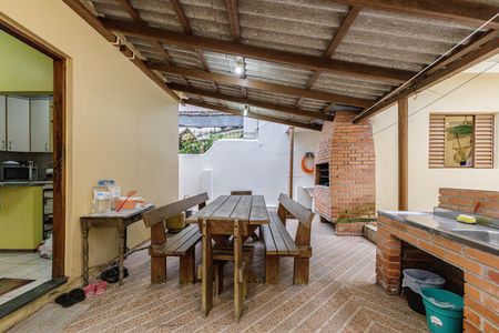 Casa para alugar com 200m², 4 quartos e 2 vagasÁrea gourmet