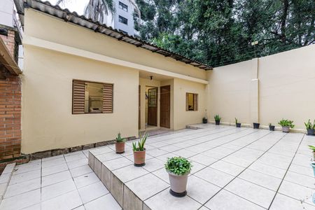 Casa para alugar com 200m², 4 quartos e 2 vagasÁrea externa