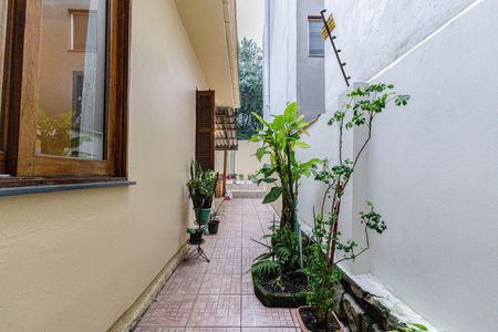 Casa para alugar com 200m², 4 quartos e 2 vagasÁrea externa