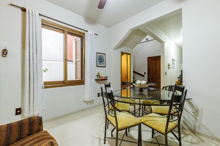 Casa para alugar com 200m², 4 quartos e 2 vagasSala 1