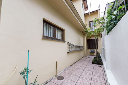 Casa para alugar com 200m², 4 quartos e 2 vagasÁrea externa