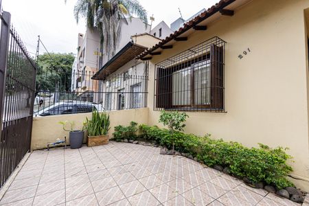 Casa para alugar com 200m², 4 quartos e 2 vagasÁrea Frontal