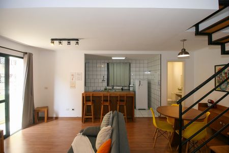 Apartamento para alugar com 74m², 2 quartos e 1 vaga Apartamento para alugar com 74m², 2 quartos e 1 vagaSala de Estar e Jantar