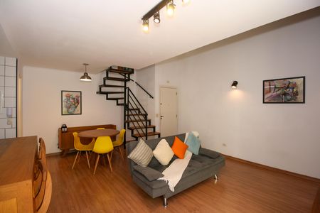 Apartamento para alugar com 74m², 2 quartos e 1 vaga Apartamento para alugar com 74m², 2 quartos e 1 vagaSala de Estar e Jantar