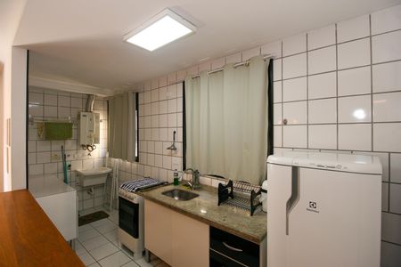 Apartamento para alugar com 74m², 2 quartos e 1 vaga Apartamento para alugar com 74m², 2 quartos e 1 vagaCozinha