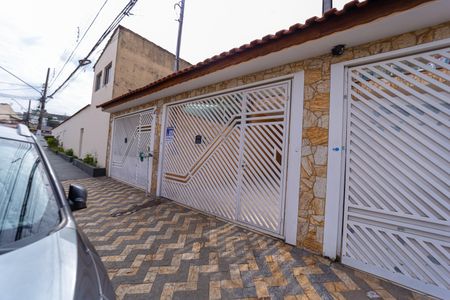 Casa à venda com 120m², 3 quartos e 2 vagasFachada