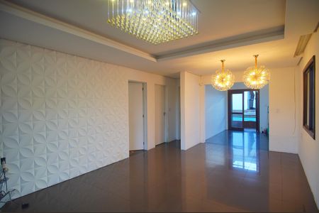 Casa à venda com 200m², 4 quartos e 4 vagasSala