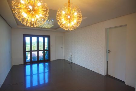 Casa à venda com 200m², 4 quartos e 4 vagasSala