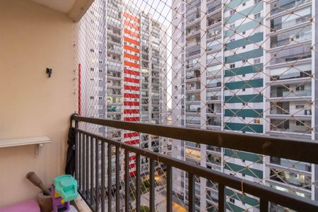 Sacada de apartamento à venda com 2 quartos, 58m² em Jardim Flor da Montanha, Guarulhos