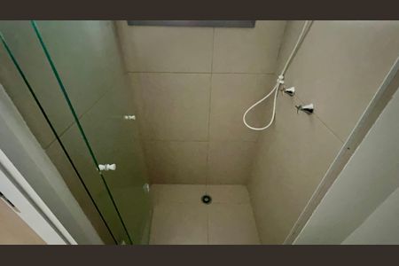 Studio à venda com 25m², 1 quarto e sem vaga Studio à venda com 25m², 1 quarto e sem vagaBanheiro