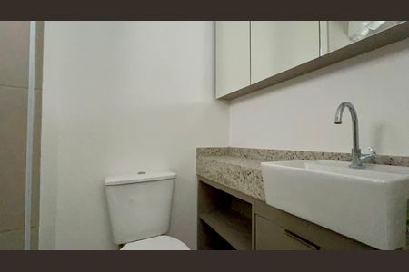 Studio à venda com 25m², 1 quarto e sem vaga Studio à venda com 25m², 1 quarto e sem vagaBanheiro