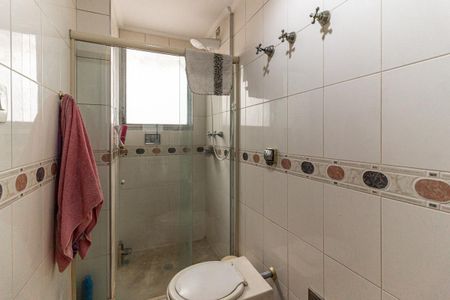 Apartamento à venda com 240m², 4 quartos e 2 vagasBanheiro da Suíte 2
