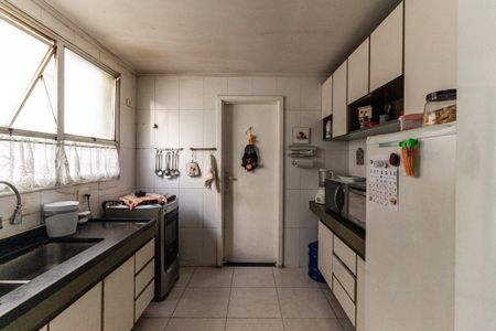Apartamento à venda com 240m², 4 quartos e 2 vagasCozinha