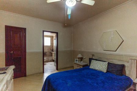 Apartamento à venda com 240m², 4 quartos e 2 vagasSuíte 1