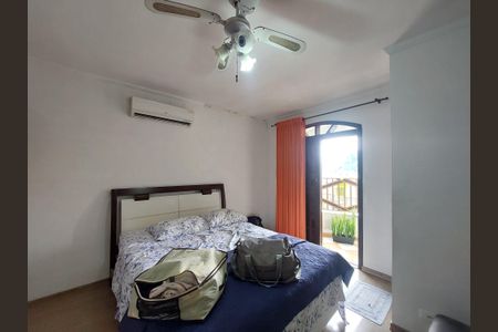 Casa à venda com 171m², 3 quartos e 2 vagasQuarto 1