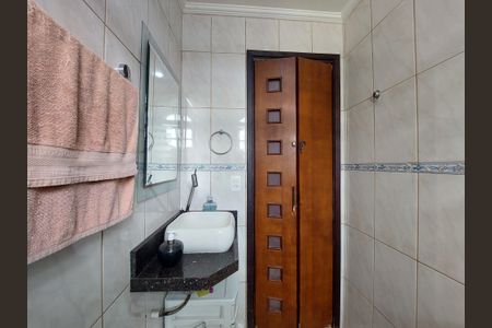 Casa à venda com 171m², 3 quartos e 2 vagasBanheiro 2