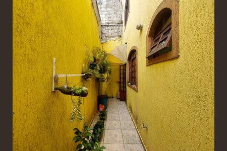 Casa à venda com 171m², 3 quartos e 2 vagasCorredor Externo