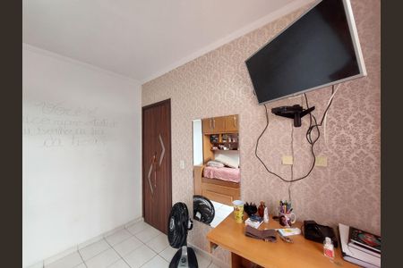 Casa à venda com 171m², 3 quartos e 2 vagasQuarto 3