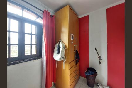 Casa à venda com 171m², 3 quartos e 2 vagasQuarto 2