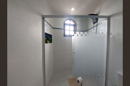 Casa à venda com 171m², 3 quartos e 2 vagasBanheiro 1