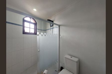 Casa à venda com 171m², 3 quartos e 2 vagasBanheiro 1