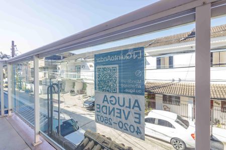 Casa de condomínio à venda com 90m², 3 quartos e 1 vagaPlaquinha