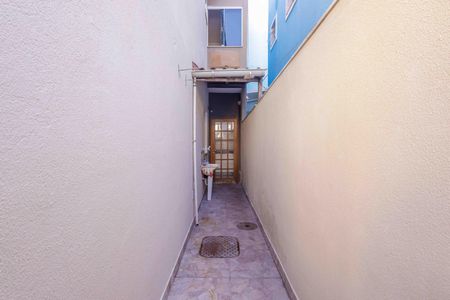 Casa de condomínio à venda com 90m², 3 quartos e 1 vagaÁrea de Serviço