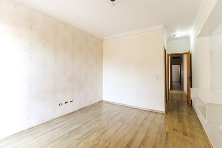 Casa à venda com 200m², 2 quartos e 3 vagasSuíte