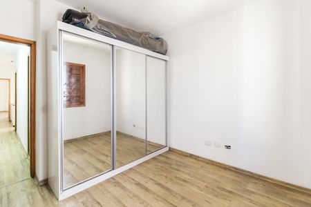 Casa à venda com 200m², 2 quartos e 3 vagasQuarto 2